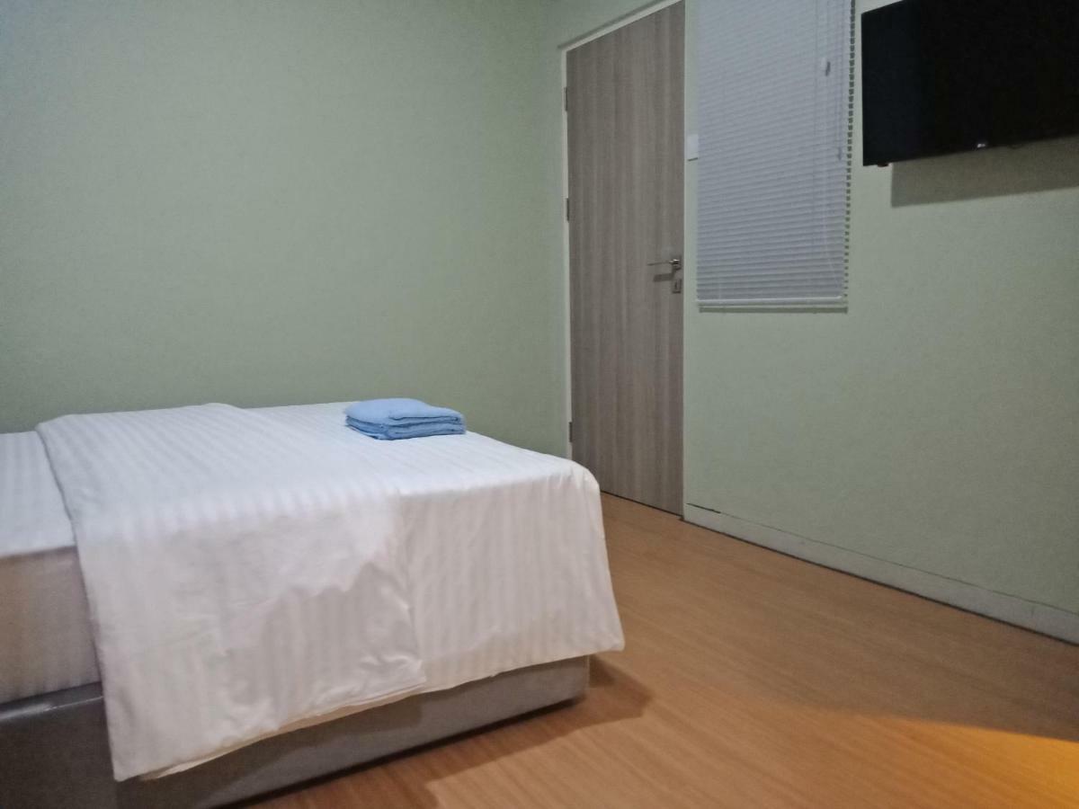فندق Sleeprest @ Golden Prima Batam المظهر الخارجي الصورة