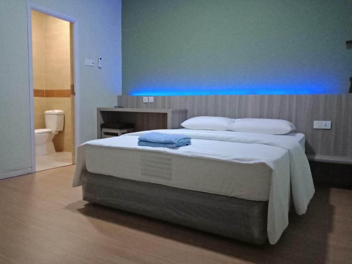 فندق Sleeprest @ Golden Prima Batam المظهر الخارجي الصورة