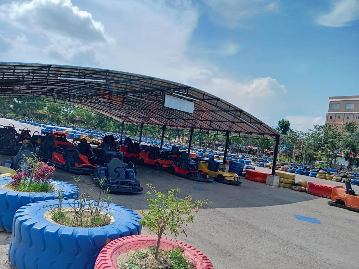 فندق Sleeprest @ Golden Prima Batam المظهر الخارجي الصورة